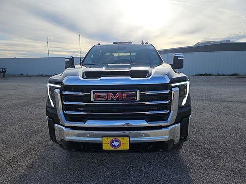 New 2026 GMC Sierra 2500 SLT w/ Texas SLT Premium Package image 8