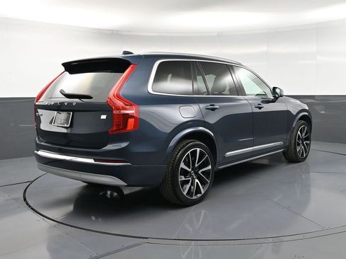Used 2022 Volvo XC90 T8 Inscription Expression w/ Advanced Package AWD/4WD image 8