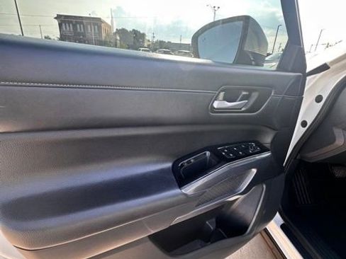 Certified 2022 Nissan Pathfinder SL image 22