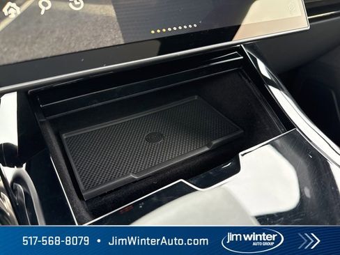 Used 2024 Land Rover Range Rover Sport Dynamic SE image 37