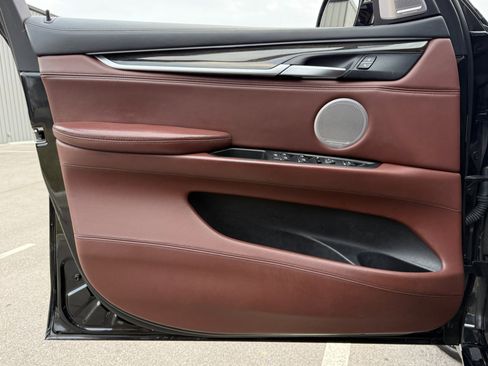 Used 2019 BMW X6 M w/ Executive Package image 18