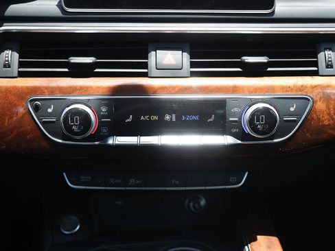 Used 2019 Audi A4 2.0T Premium Plus AWD/4WD image 31