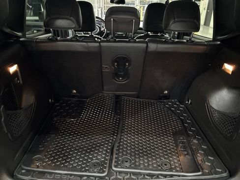 Used 2017 Jeep Renegade Trailhawk AWD/4WD image 34