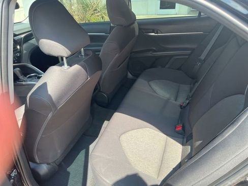 Used 2024 Toyota Camry LE FWD image 10