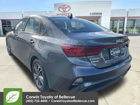 Used 2024 Kia Forte Sedan FWD image 3