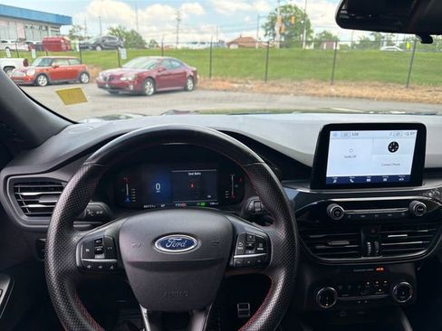 Used 2023 Ford Escape ST-Line FWD image 31