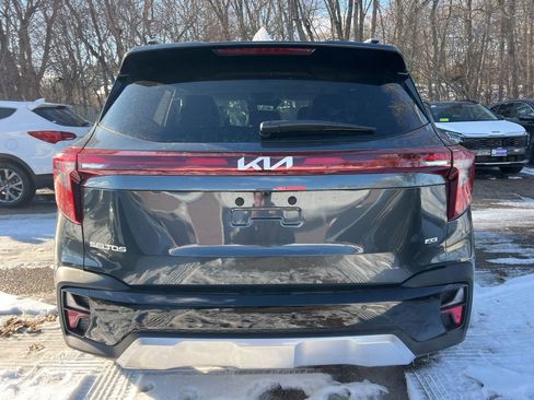 New 2026 Kia Seltos EX w/ EX Sunroof Package image 3