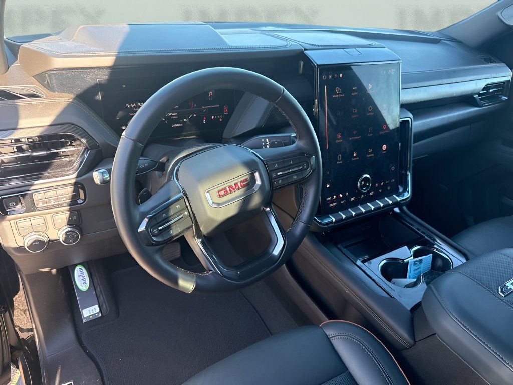 Used 2025 GMC Yukon XL AT4 w/ LPO, Floor Liner Package AWD/4WD image 10