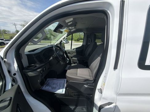 Used 2023 Ford Transit 350 XLT RWD image 11