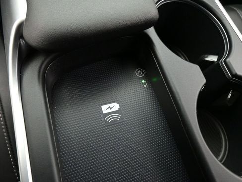 Used 2025 Acura TLX w/ Technology Package image 17