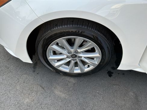 Used 2023 Toyota Corolla XLE FWD image 13
