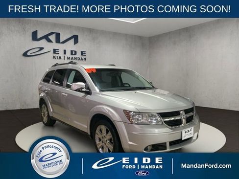 Used 2009 Dodge Journey SXT w/ Flexible Seating Group AWD/4WD image 1