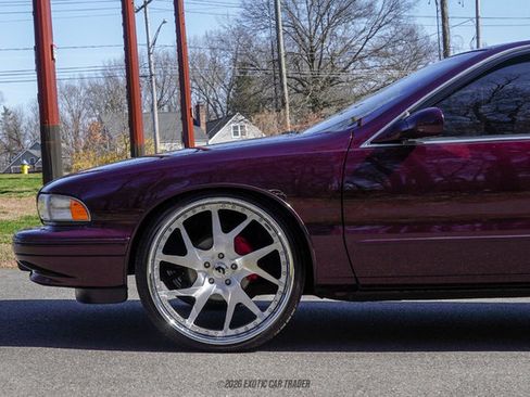 Used 1996 Chevrolet Impala SS RWD image 4