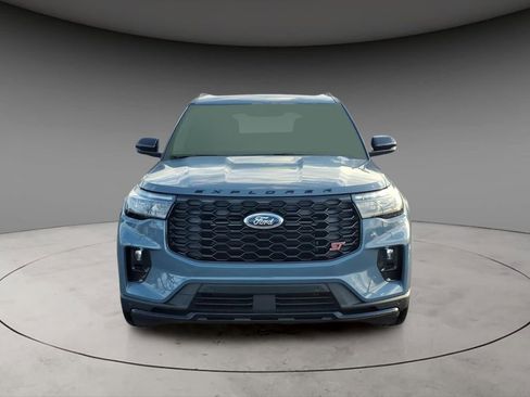 New 2026 Ford Explorer ST w/ Sun And Sound Package image 14