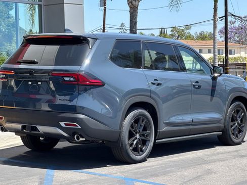 Certified 2026 Toyota Grand Highlander AWD Hybrid image 5