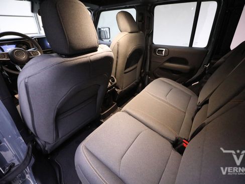 New 2024 Jeep Wrangler Sahara image 9