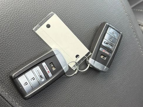 Used 2016 Acura MDX SH-AWD image 43