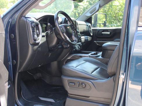 Used 2022 Chevrolet Silverado 2500 LTZ w/ LTZ Texas Edition AWD/4WD image 17