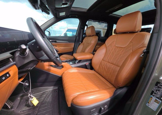 Certified 2025 Kia Telluride SX Prestige X-Line AWD/4WD image 8
