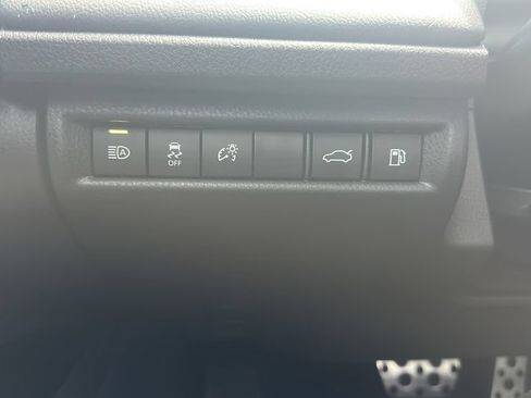 Used 2025 Toyota Camry XSE FWD image 29