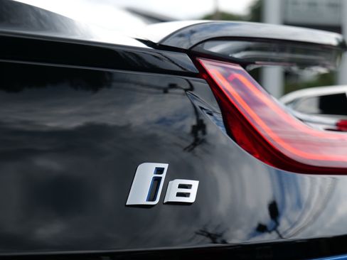 Used 2015 BMW i8 image 60