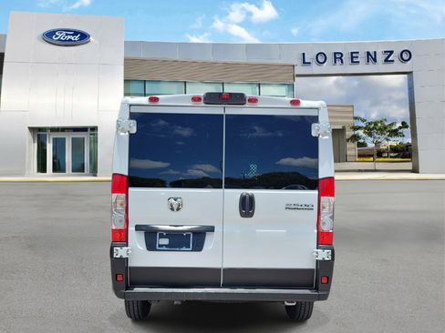 Used 2025 RAM ProMaster 2500 w/ U-Haul Equipment Group FWD image 6