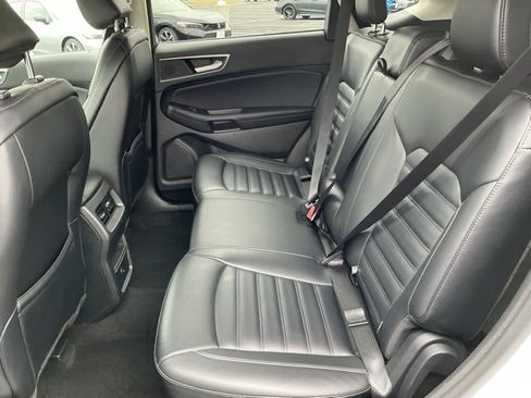 Used 2024 Ford Edge SEL image 13