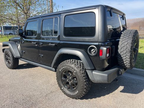 Used 2021 Jeep Wrangler Unlimited Sport image 7