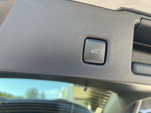 New 2025 Ford Escape ST-Line Elite w/ Tech Pack #1 image 11