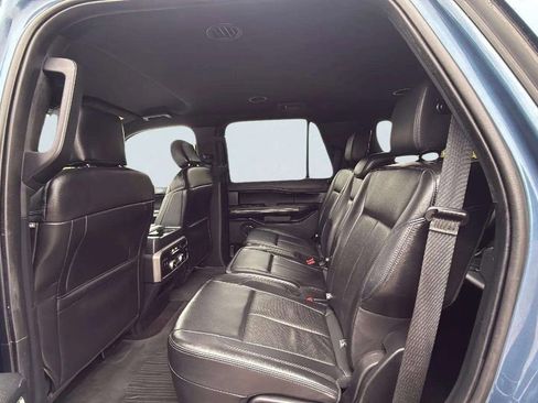 Used 2020 Ford Expedition XLT w/ Equipment Group 202A image 17