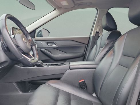 Certified 2021 Nissan Rogue SV w/ Premium Package image 25