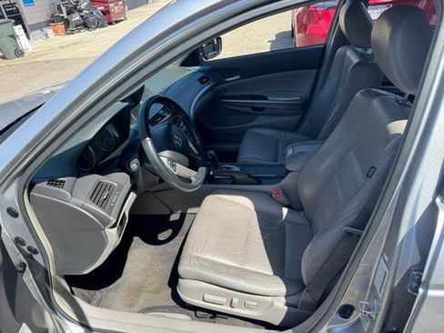 Used 2009 Honda Accord EX-L image 8