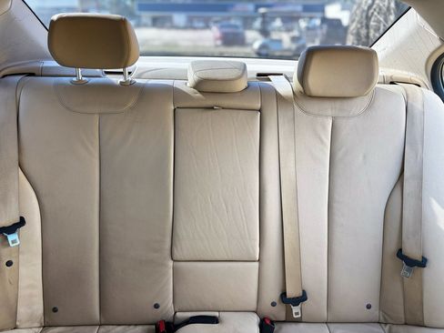 Used 2012 BMW 328i Sedan image 9