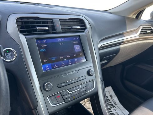 Used 2020 Ford Fusion SEL image 8