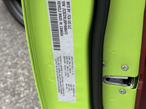 Used 2023 Dodge Charger SRT Hellcat w/ Harman/Kardon Audio Group RWD image 19