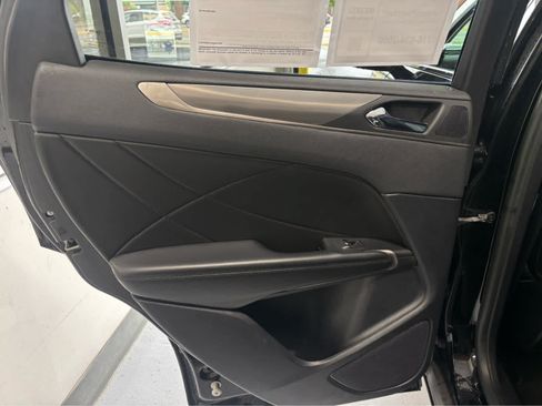 Used 2017 Lincoln MKC Premiere FWD image 32