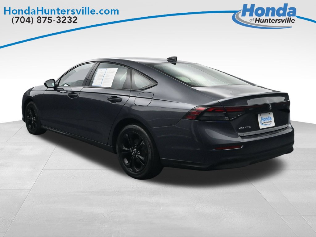 Used 2025 Honda Accord SE image 6