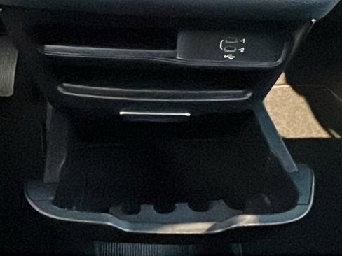 New 2026 Chrysler Pacifica Select image 26