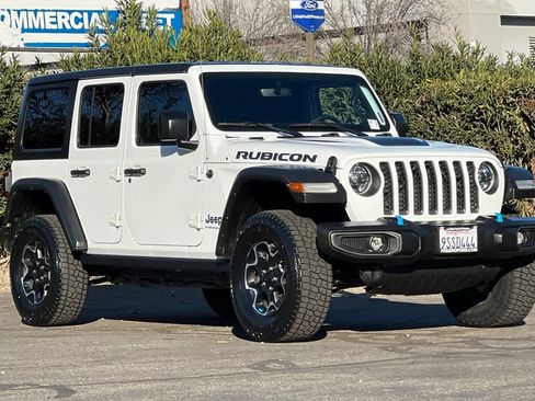 Used 2023 Jeep Wrangler Unlimited Rubicon 4xe image 9