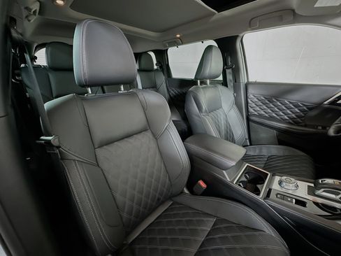 Used 2023 Mitsubishi Outlander SEL 40th Anniversary image 29