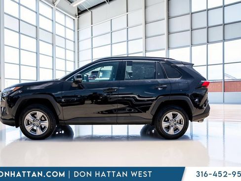 Used 2024 Toyota RAV4 XLE FWD image 2