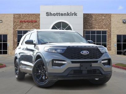 Used 2023 Ford Explorer ST-Line w/ Class IV Trailer Tow Package