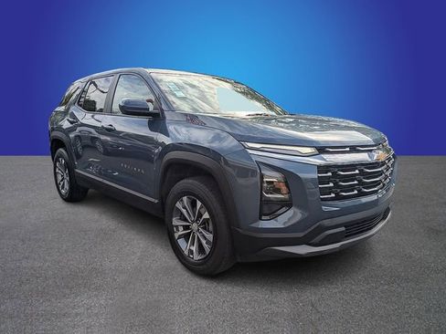 Used 2025 Chevrolet Equinox LT FWD image 7