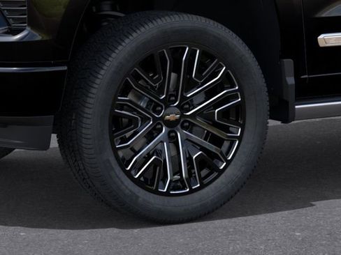 New 2026 Chevrolet Silverado 1500 High Country w/ Technology Package AWD/4WD image 9