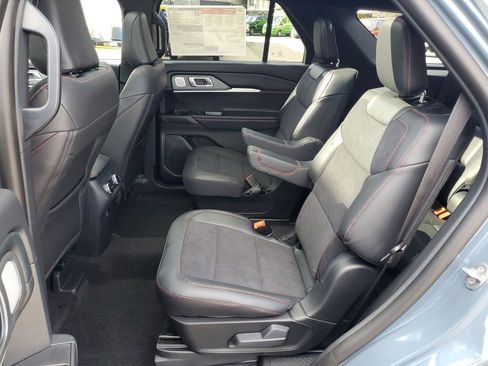 New 2026 Ford Explorer ST image 31