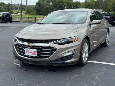 Used 2024 Chevrolet Malibu LT FWD image 8