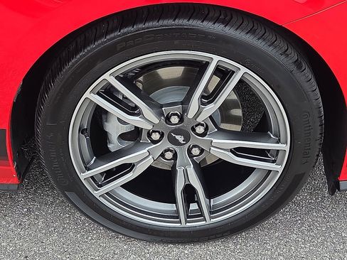 Certified 2025 Ford Mustang Coupe RWD image 7