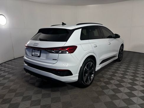 Certified 2025 Audi Q4 e-tron Premium Plus w/ Premium Plus AWD/4WD image 8