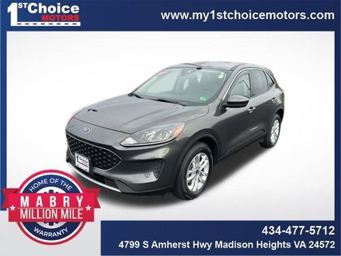 Used 2020 Ford Escape SE image 1