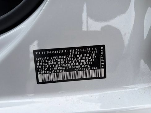 Used 2026 Volkswagen Jetta Sport FWD image 28